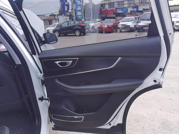 Фото 27 - Chery Tiggo 8