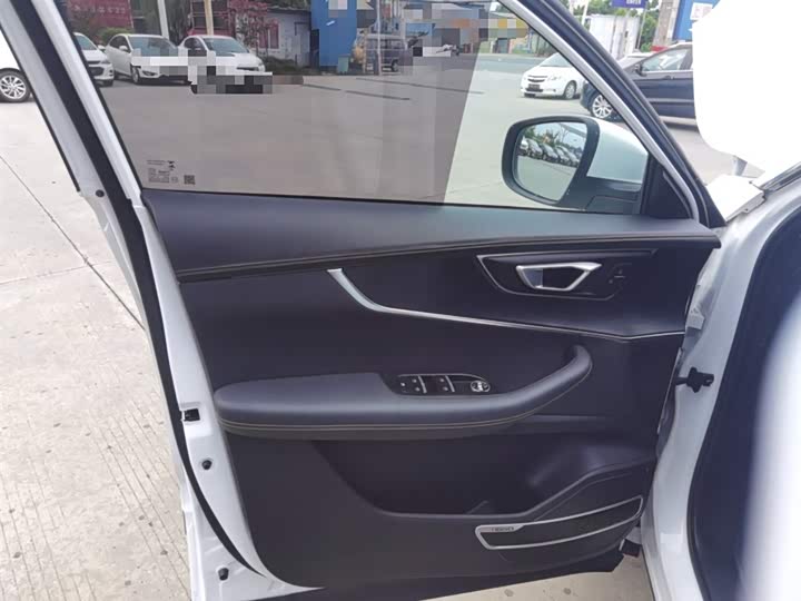 Фото 28 - Chery Tiggo 8