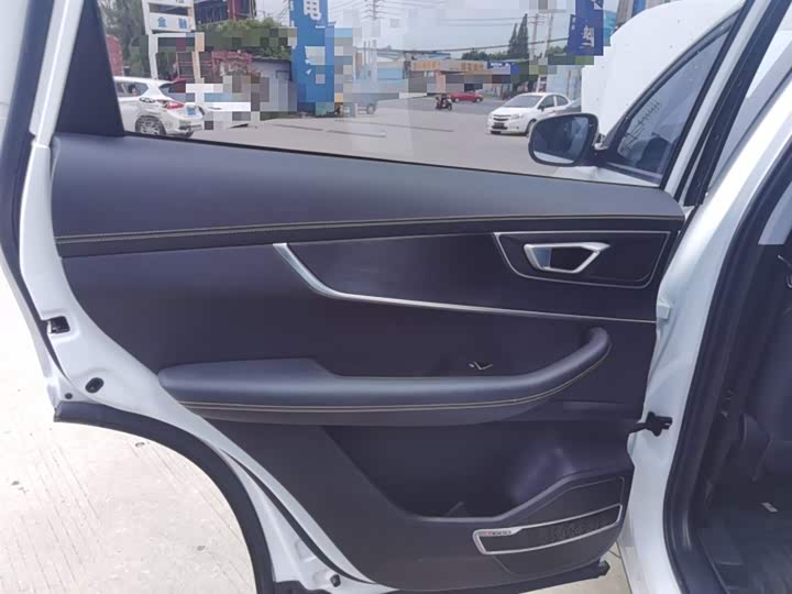 Фото 29 - Chery Tiggo 8