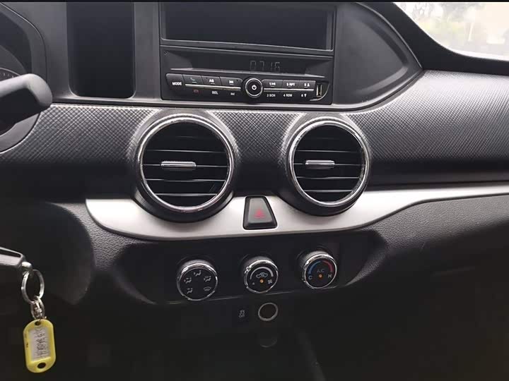 Фото 16 - Dongfeng Rich