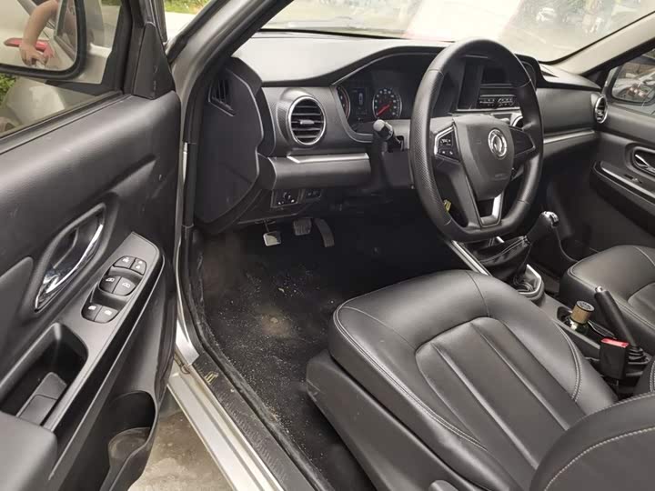 Фото 19 - Dongfeng Rich