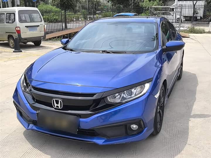 Фото 2 - Honda Civic