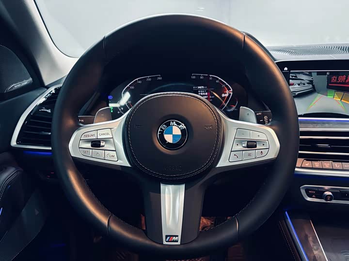 Фото 12 - BMW X5