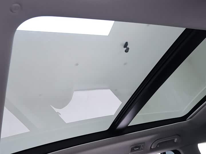 Фото 23 - Mercedes-Benz GLS-Class