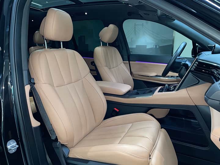 Фото 12 - Nio ES8