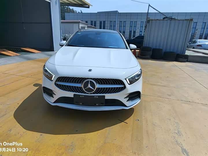 Фото 6 - Mercedes-Benz A-Class