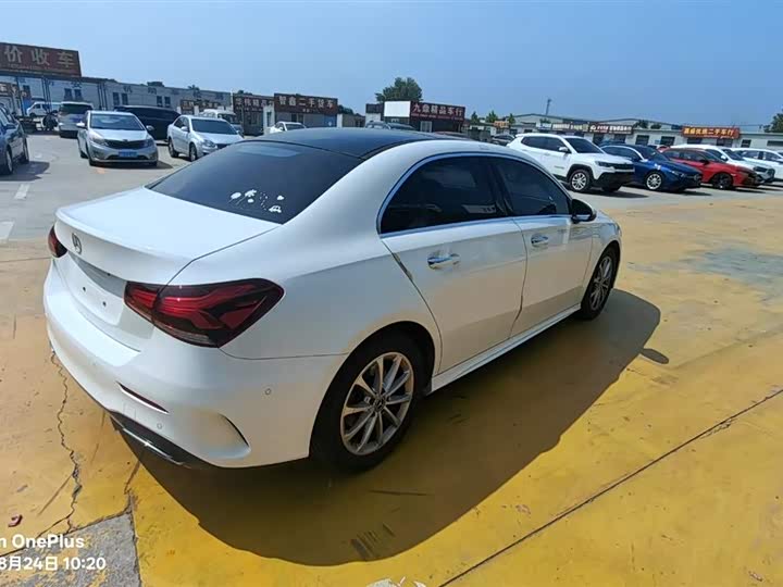 Фото 8 - Mercedes-Benz A-Class