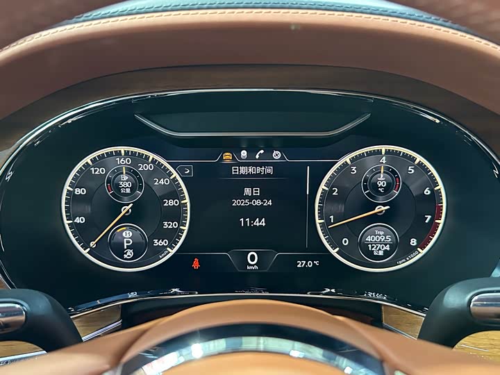 Фото 19 - Bentley Flying Spur