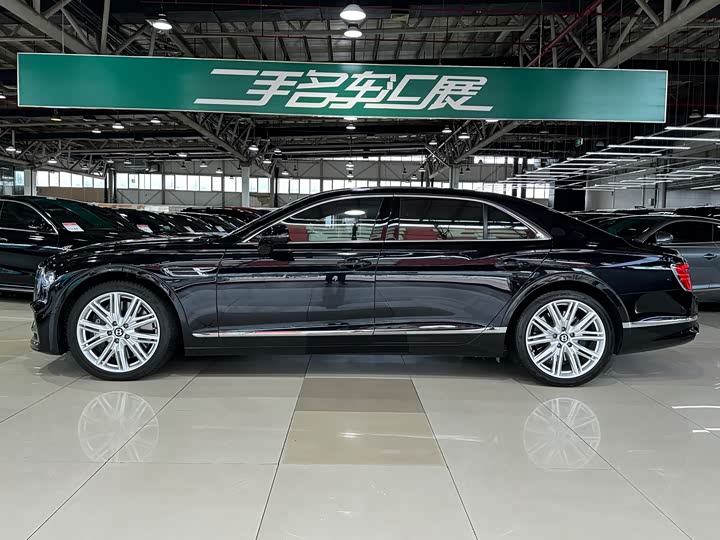 Фото 3 - Bentley Flying Spur