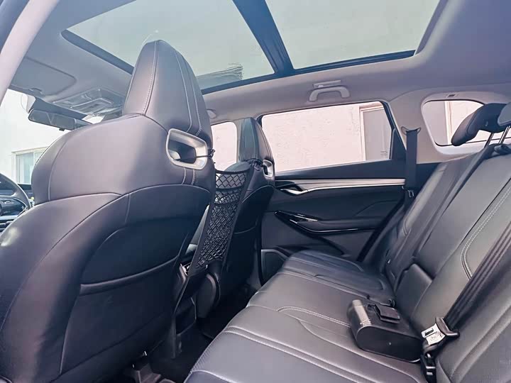 Фото 6 - Changan CS75 Plus