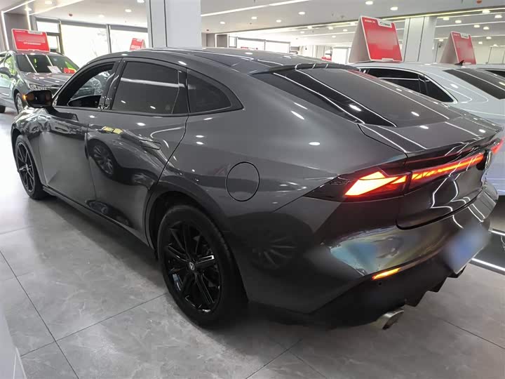 Фото 5 - Changan UNI-V