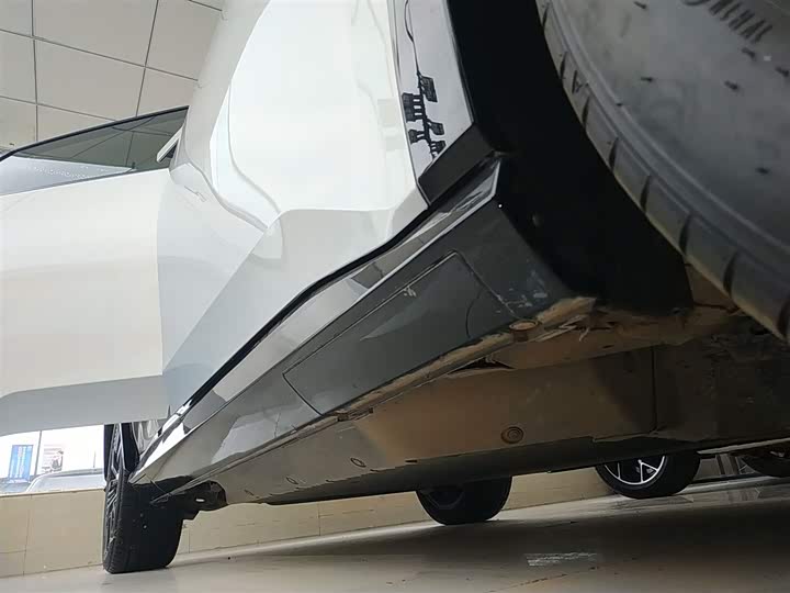 Фото 19 - Honda e:NP2