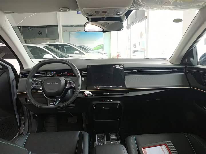 Фото 9 - Honda e:NP2