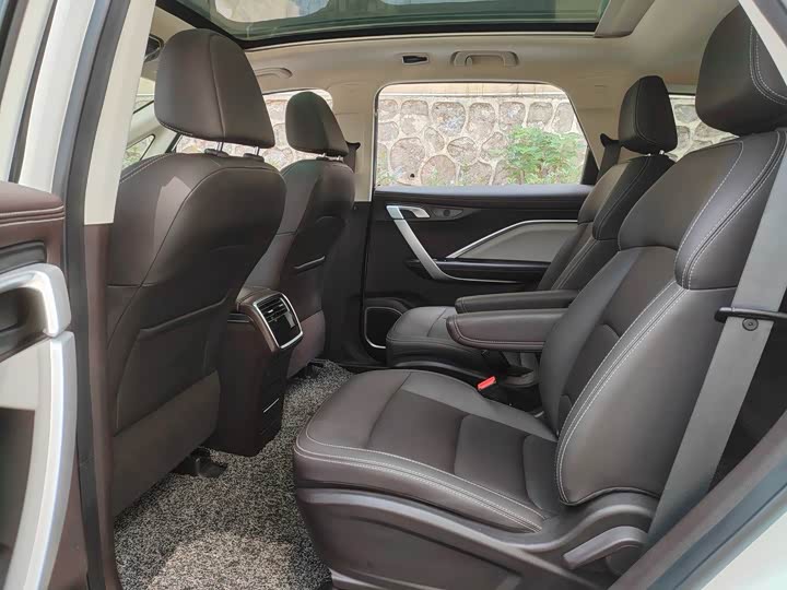 Фото 6 - Geely Jiaji