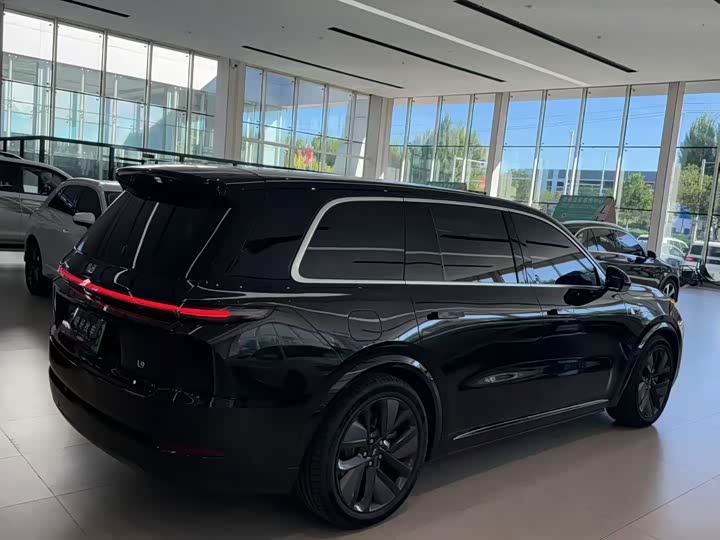 Фото 6 - LiXiang L9