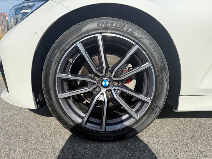 Фото 15 - BMW 3 Series