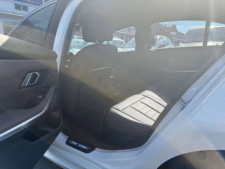 Фото 5 - BMW 3 Series