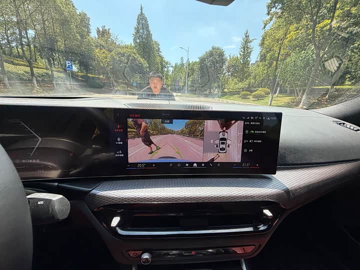 Фото 9 - BMW 3 Series