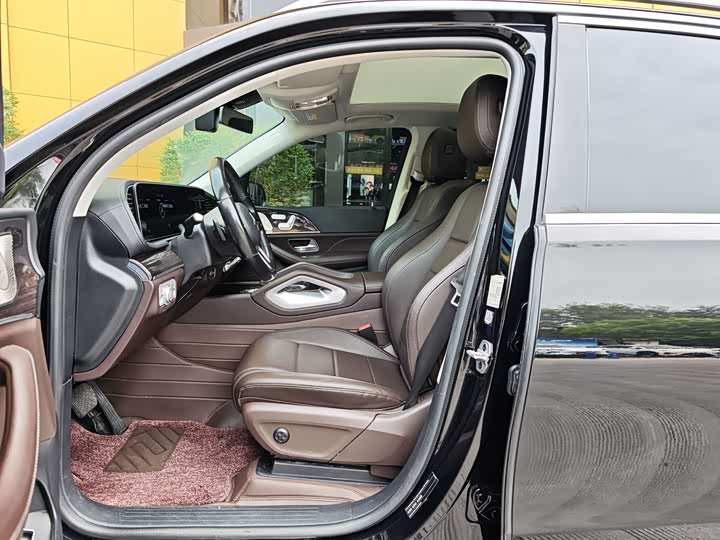 Фото 8 - Mercedes-Benz GLE-Class