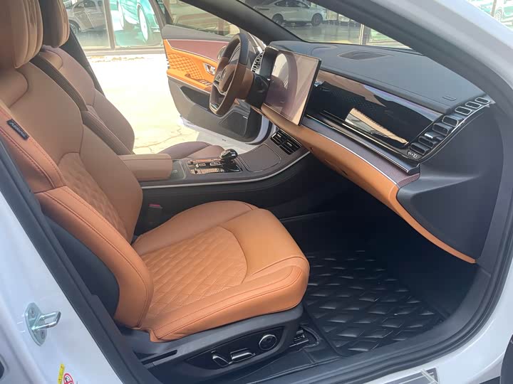 Фото 11 - BYD Han