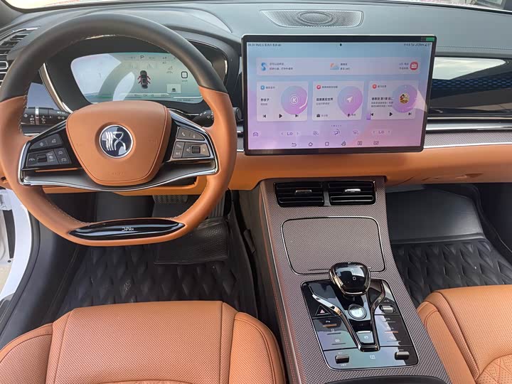 Фото 18 - BYD Han