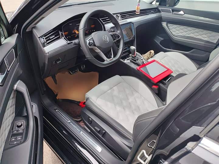 Фото 15 - Volkswagen Magotan