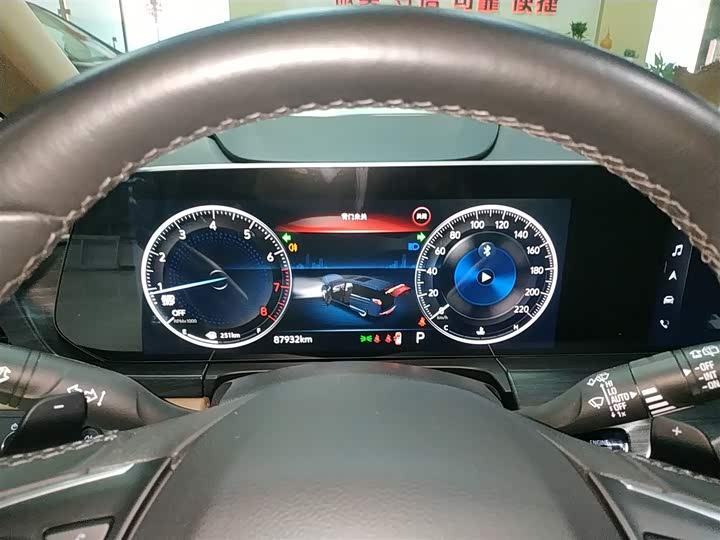 Фото 11 - Buick GL8 ES