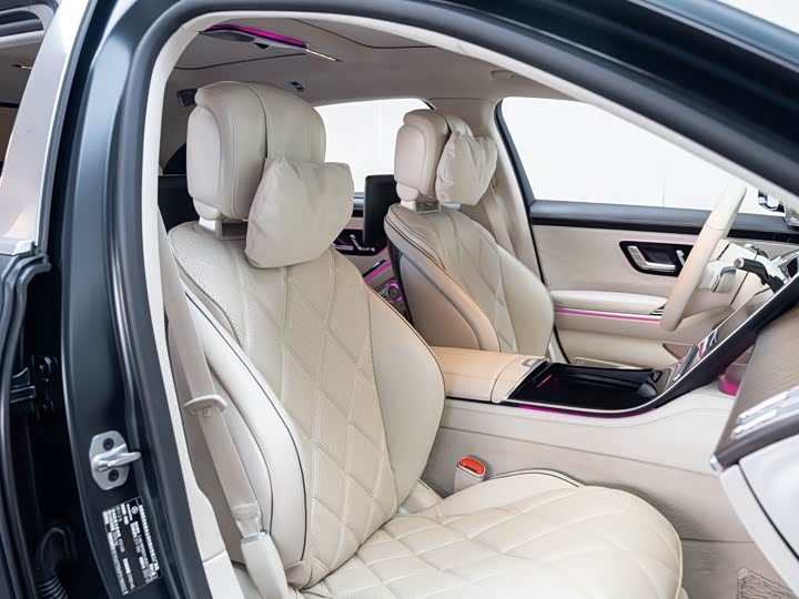 Фото 14 - Mercedes-Benz Maybach S-Class