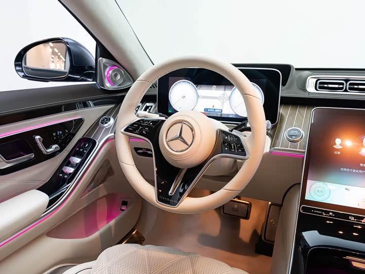 Фото 19 - Mercedes-Benz Maybach S-Class