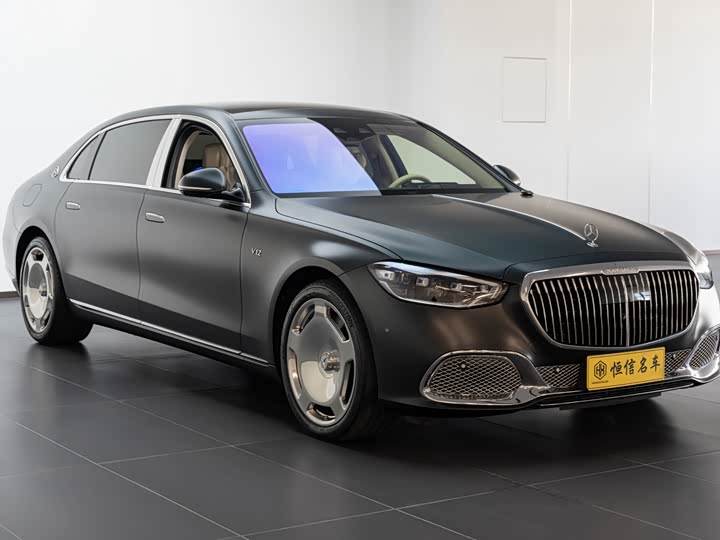 Фото 3 - Mercedes-Benz Maybach S-Class