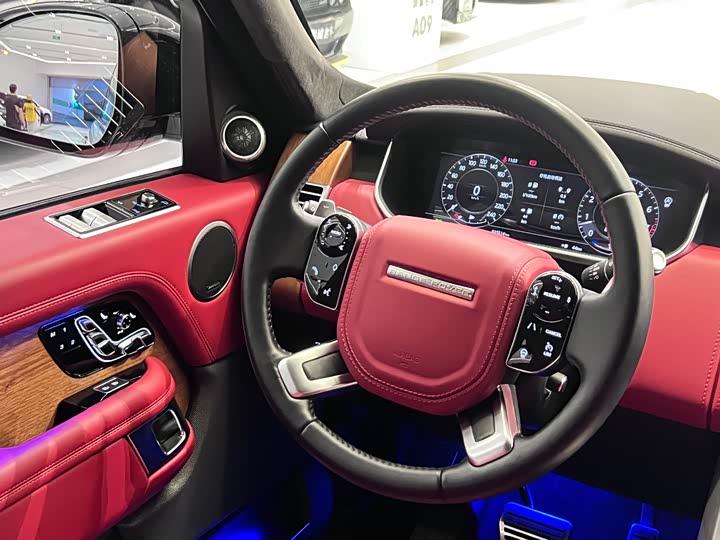 Фото 10 - Land Rover Range Rover