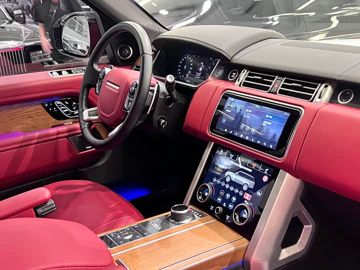 Фото 12 - Land Rover Range Rover