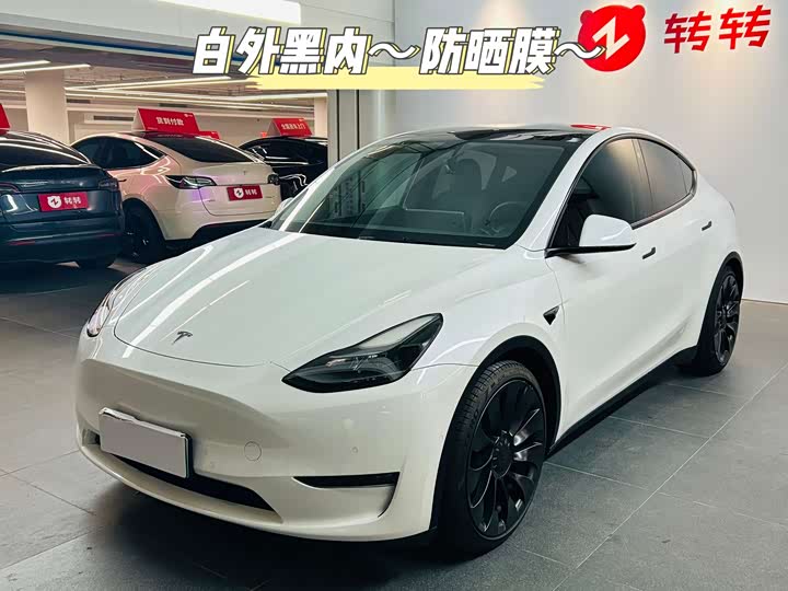 Фото 2 - Tesla Model Y