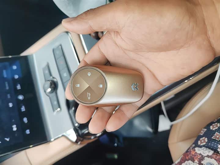 Фото 9 - Nio ES6