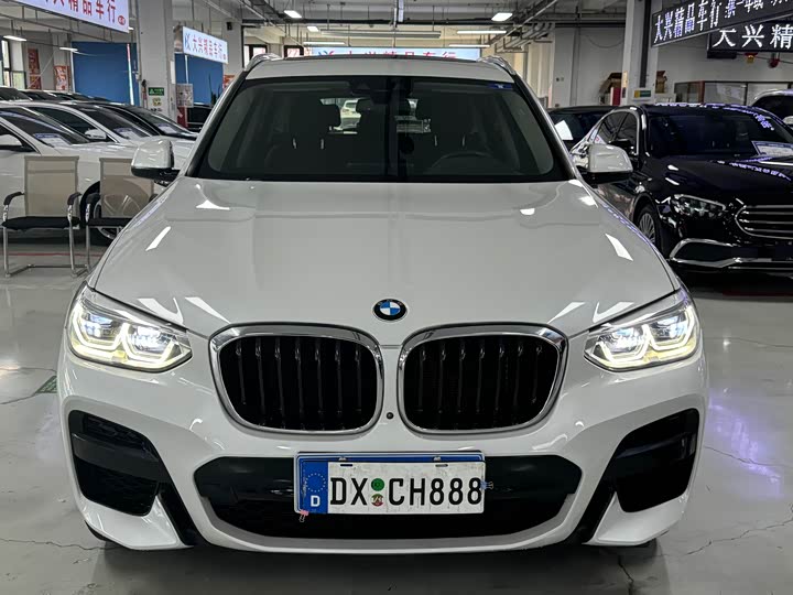 Фото 2 - BMW X3