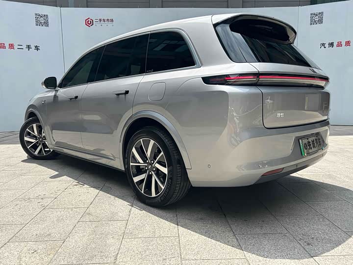 Фото 7 - LiXiang L8