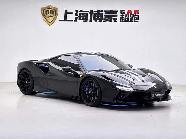 Фото 2 - Ferrari F8