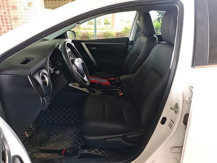 Фото 15 - Toyota Corolla Hybrid