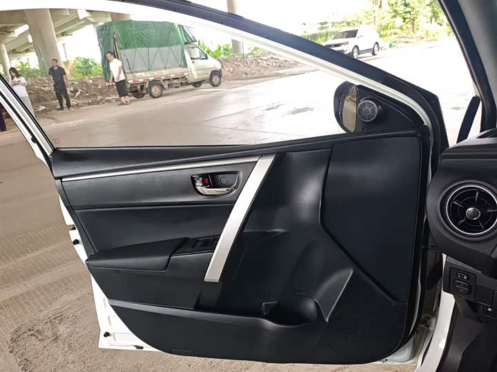 Фото 28 - Toyota Corolla Hybrid