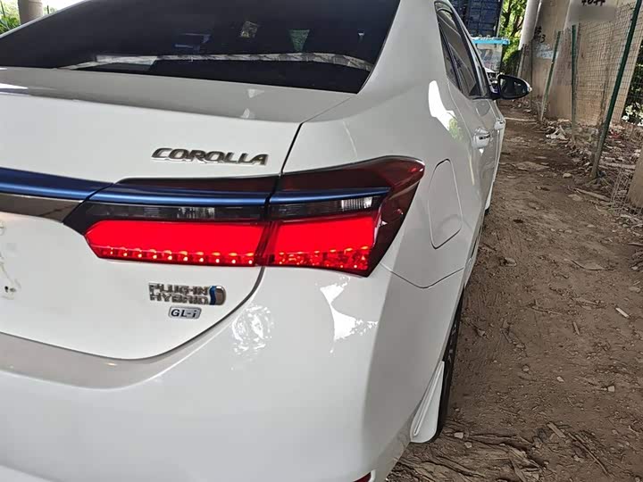 Фото 8 - Toyota Corolla Hybrid