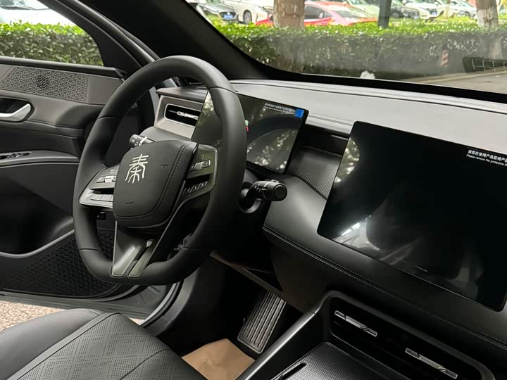 Фото 15 - BYD Qin Plus