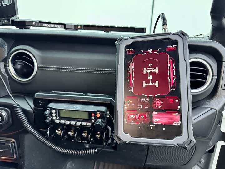 Фото 14 - Jeep Gladiator