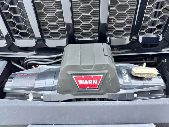 Фото 20 - Jeep Gladiator