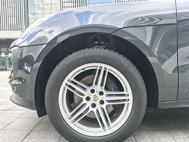 Фото 7 - Porsche Macan