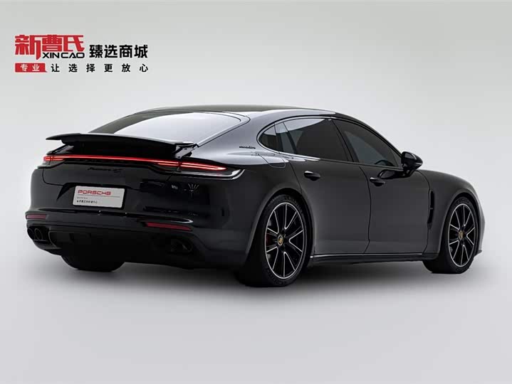 Фото 4 - Porsche Panamera