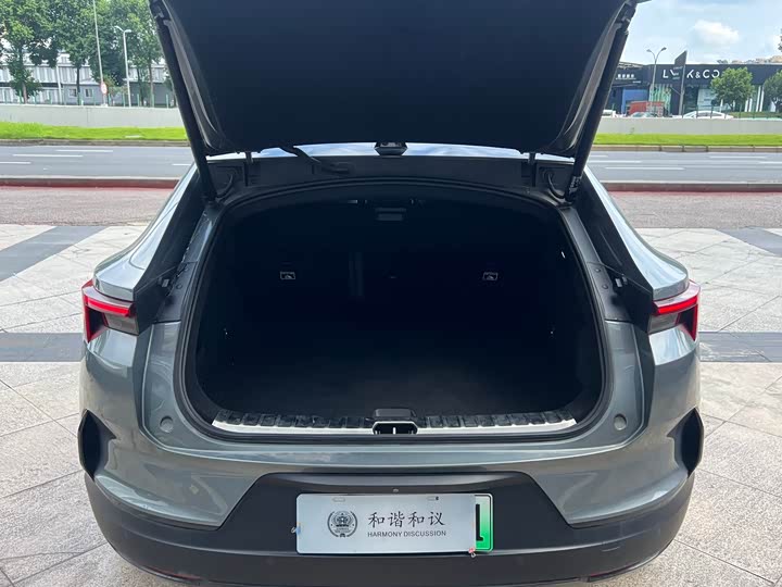 Фото 15 - Polestar 4