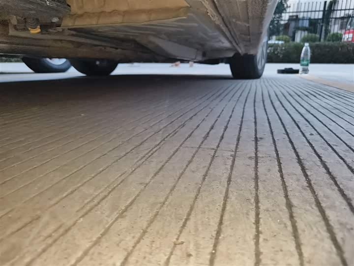 Фото 18 - Buick GL6