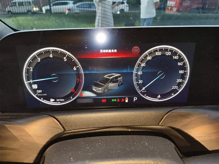 Фото 4 - Buick GL6