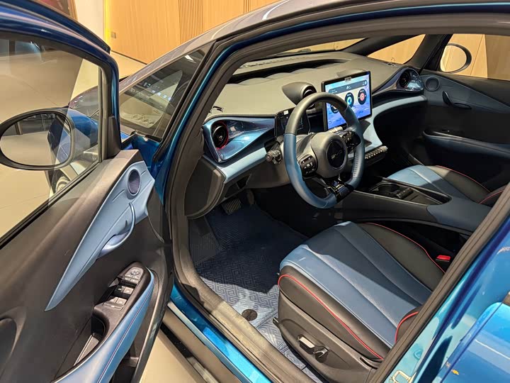 Фото 8 - BYD Dolphin