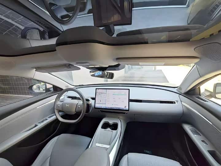 Фото 5 - XPeng Mona M03